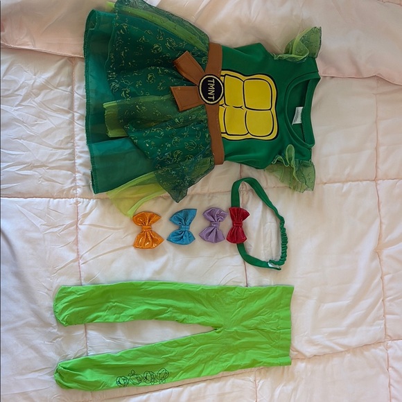 Nickelodeon | Costumes | Nickelodeon Green And Yellow Superhero Costume ...